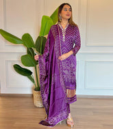 PURPLE  COLOURED  WOMEN'S VISCOSE COTTON  KURTA WITH PANT DUPATTA  SET